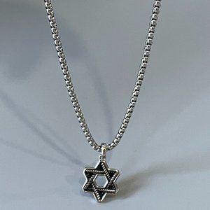 DAVID YURMAN CABLE STAR OF DAVID AMULET IN STERLING SILVER